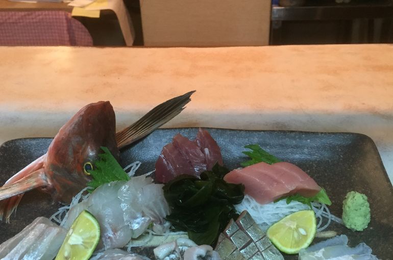 おすすめ鮮魚大サービス盛り‼️