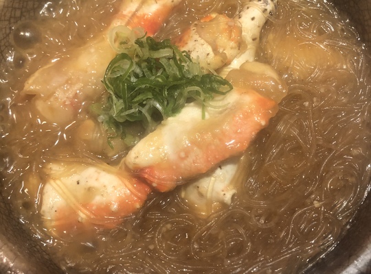 タラバガニと春雨の甘辛土鍋煮